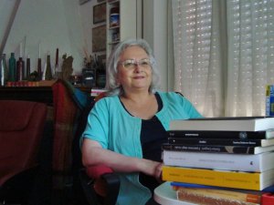 254967_2016819429075_7064909_n