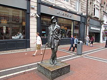 220px-Joice_a_Dublino