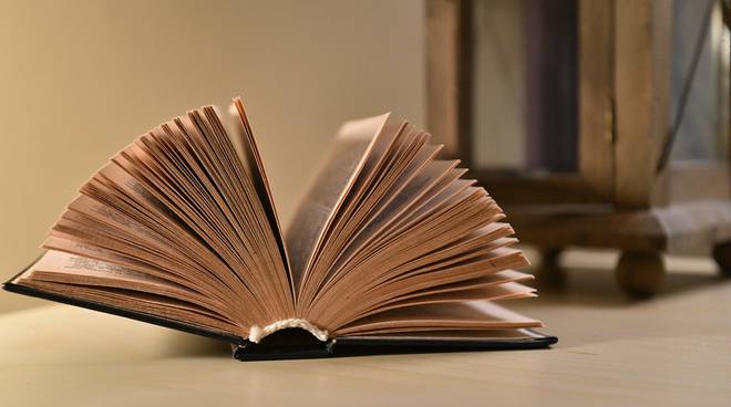 libri-127648.660x368